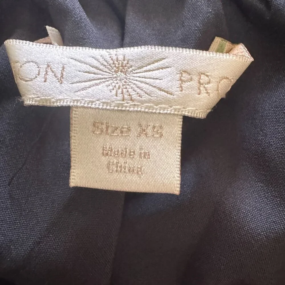 Boston Proper Blouse; flutter sleeve, rich black; XS - Picture 11 of 15